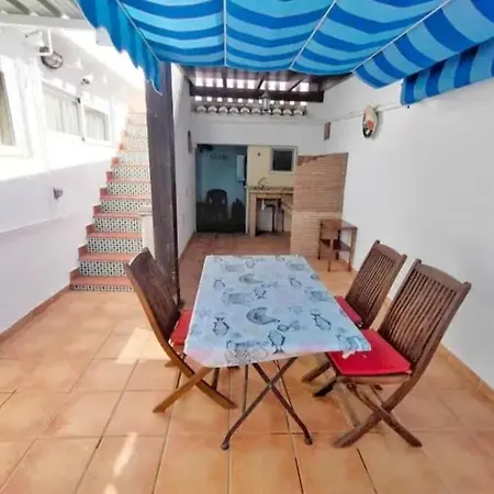 Apartamento Brillo Marino Basettes Oliva